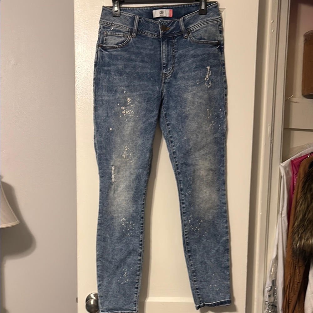 Blue Distressed Women's Jeans